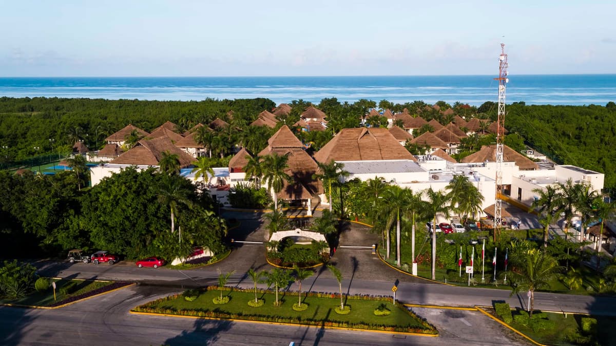 Resort exterior at Allegro Cozumel