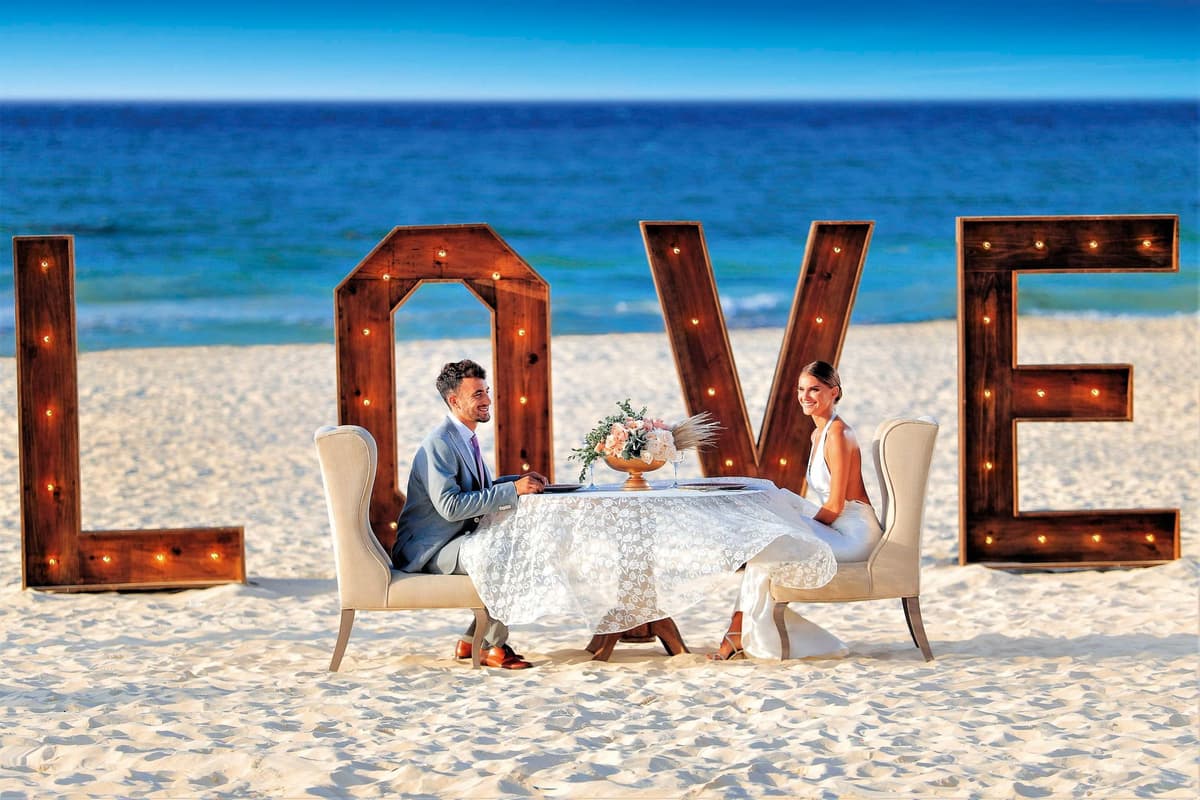 Resort exterior at Allegro Playacar