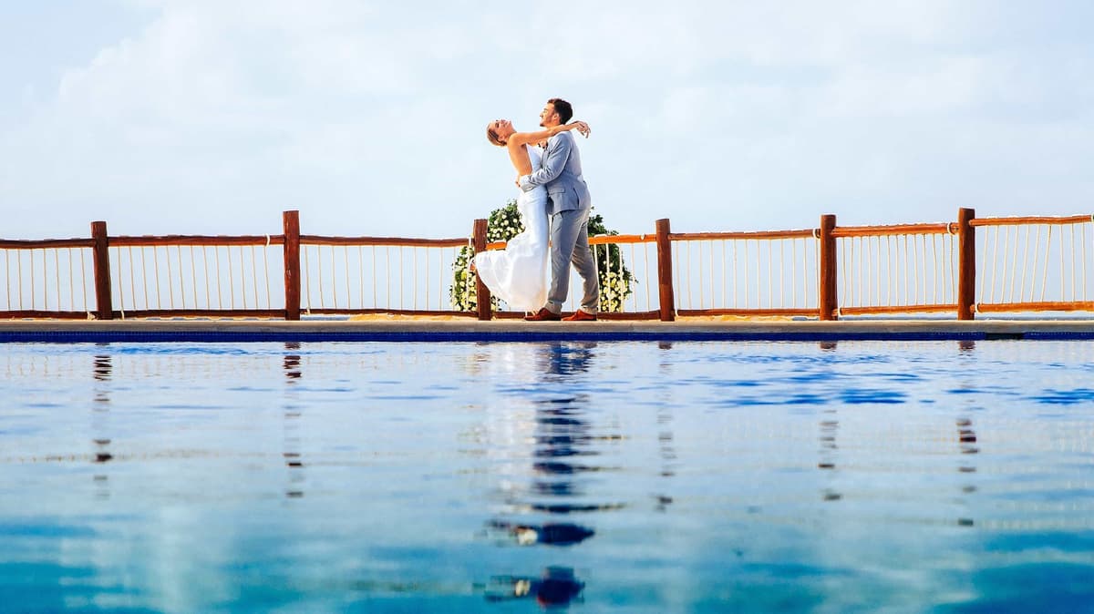 Resort exterior at Allegro Playacar