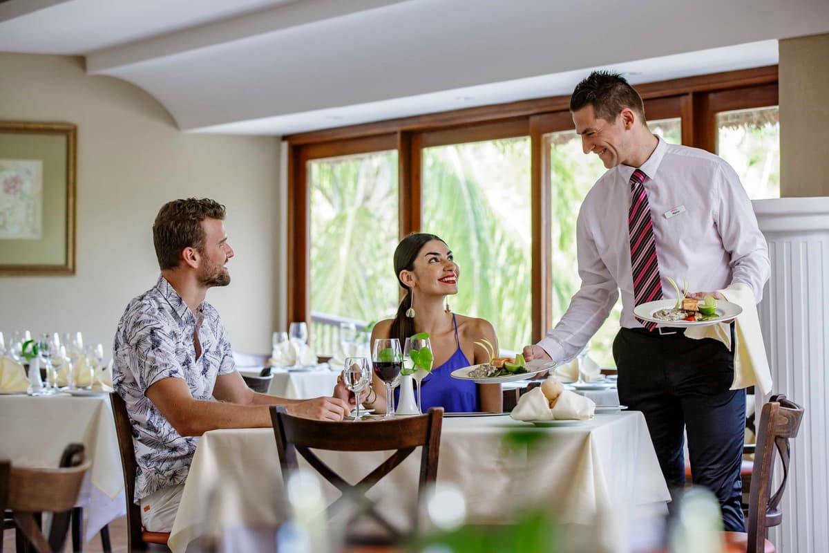 Resort exterior at Allegro Playacar