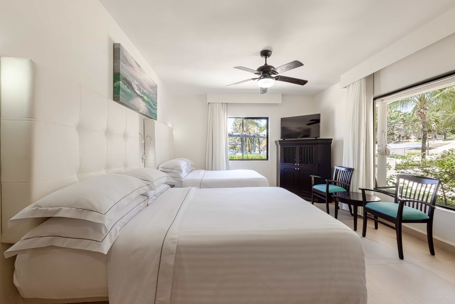 Guest room at Allegro Playacar