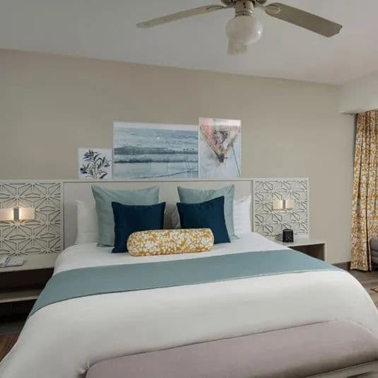 BlueBay Villas Doradas Rooms & Suites