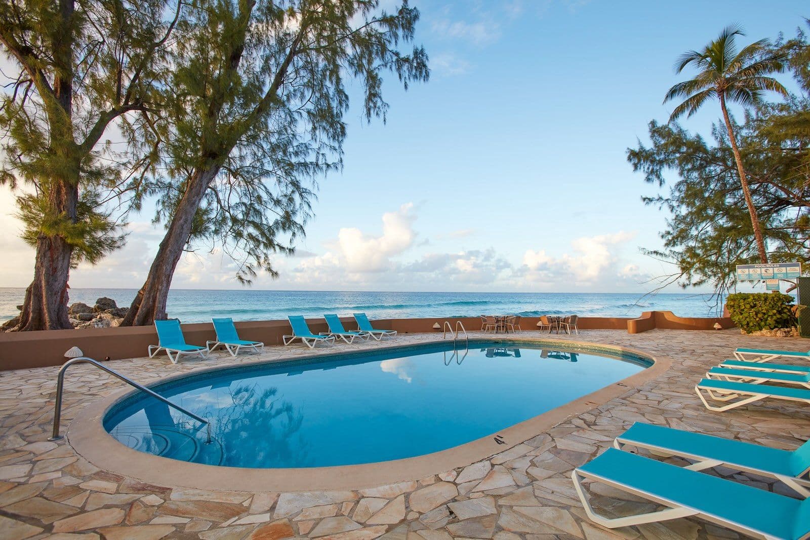 Divi Southwinds Beach Resort Exterior & Grounds