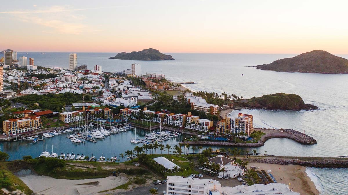 El Cid Marina Beach Hotel