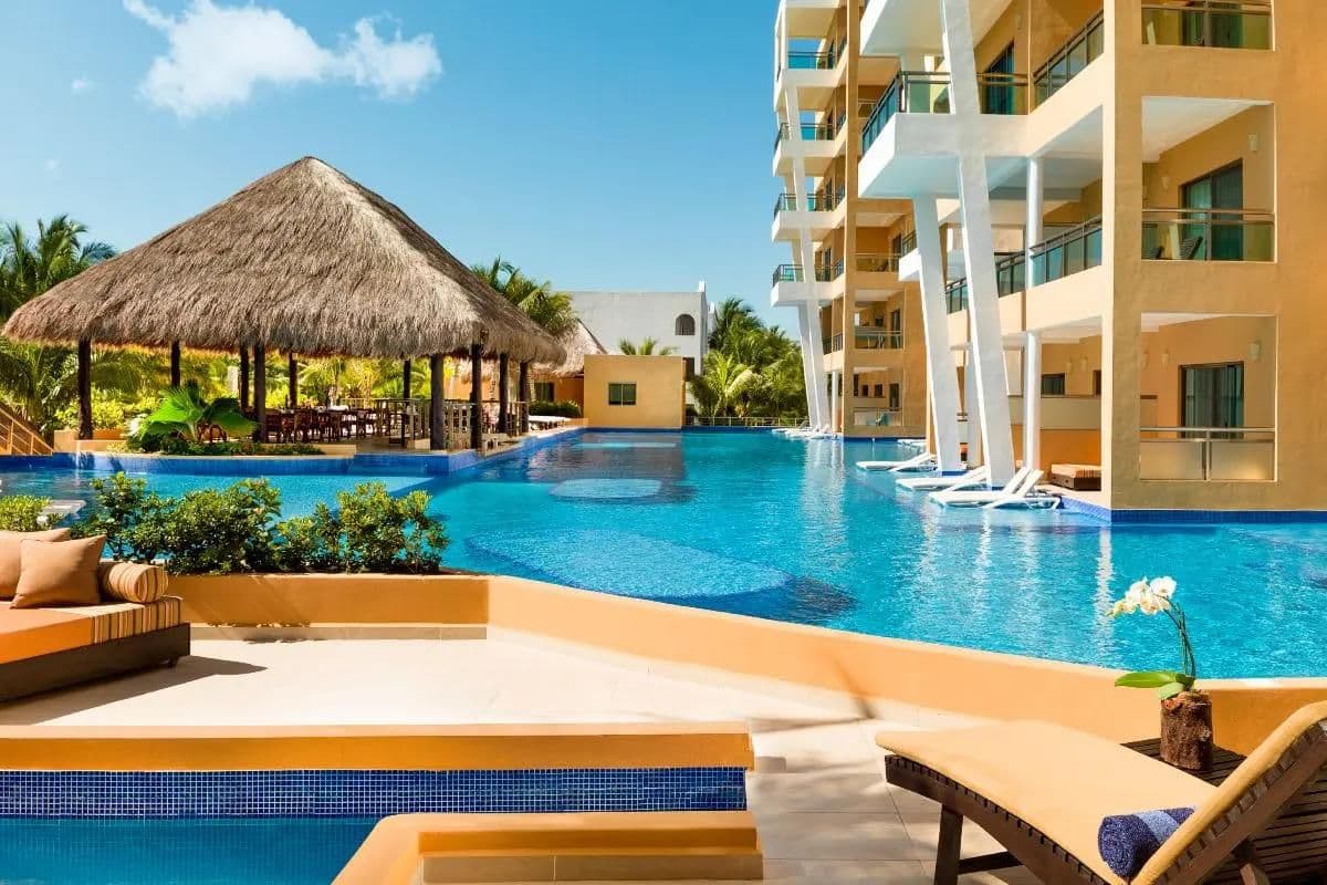 El Dorado Seaside Palms, by Karisma Exterior & Grounds