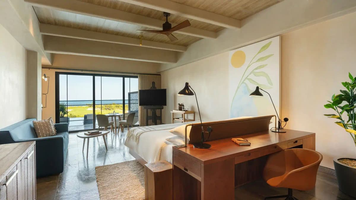 Guest room at ESTUDIO Playa Mujeres