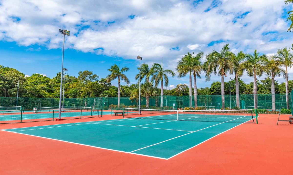 Sports center with tennis courts, padel, and recreational facilities