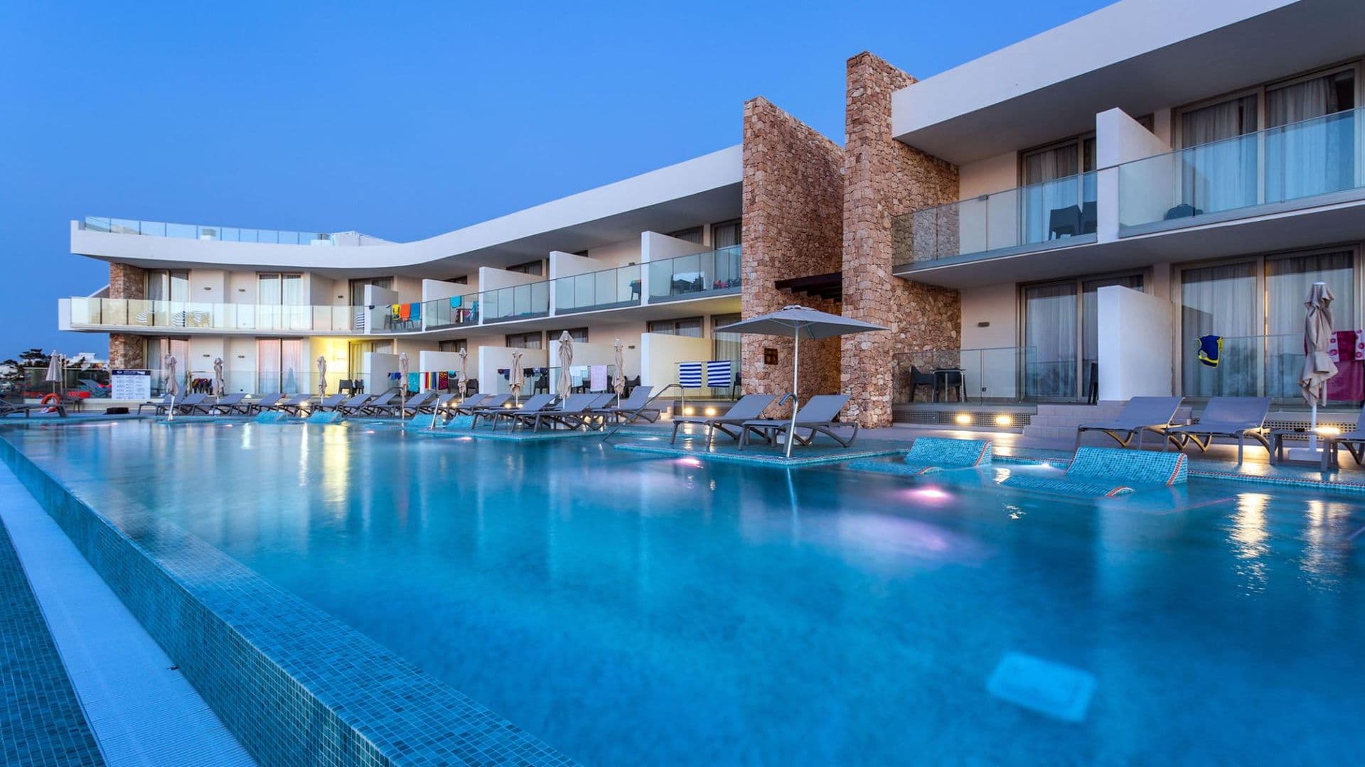 Grand Sirenis Riviera Maya Resort & Spa Pools