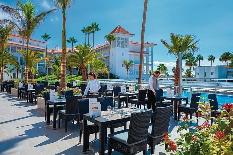 Restaurant at Hotel Riu Arecas