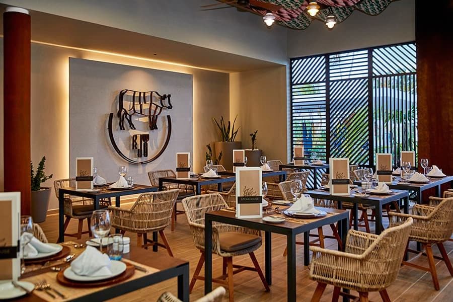 Restaurant at Hotel Riu Atoll