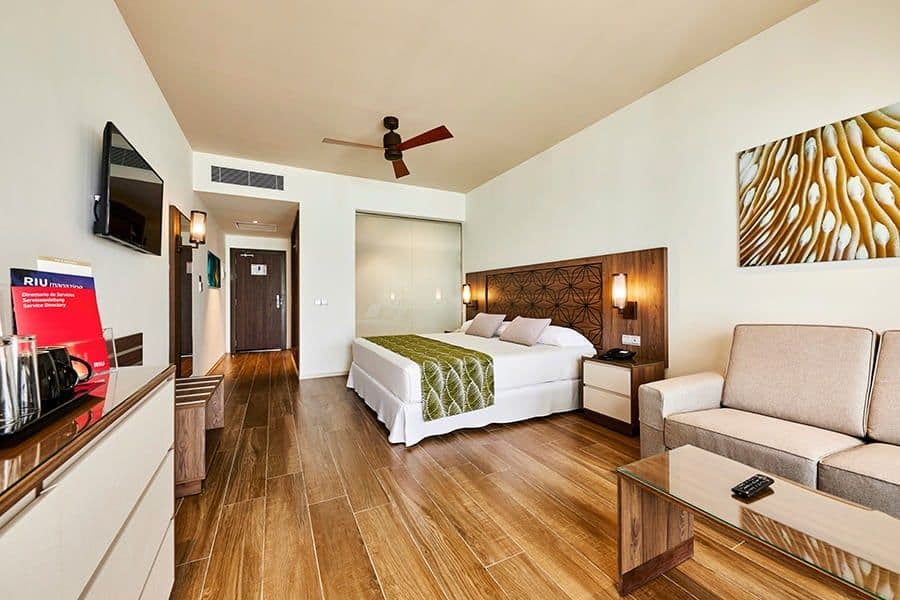 Guest room at Hotel Riu Atoll