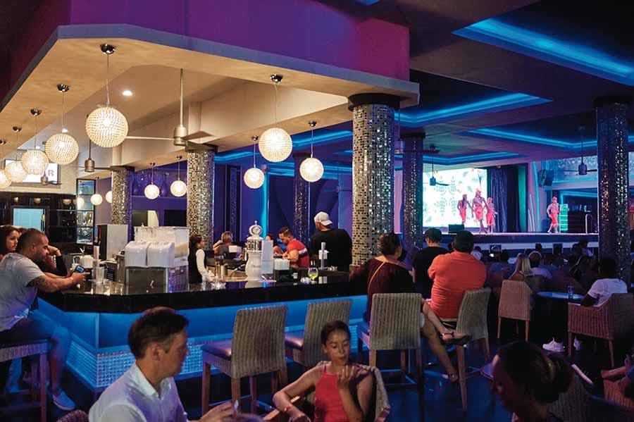 Restaurant at Hotel Riu Bambu