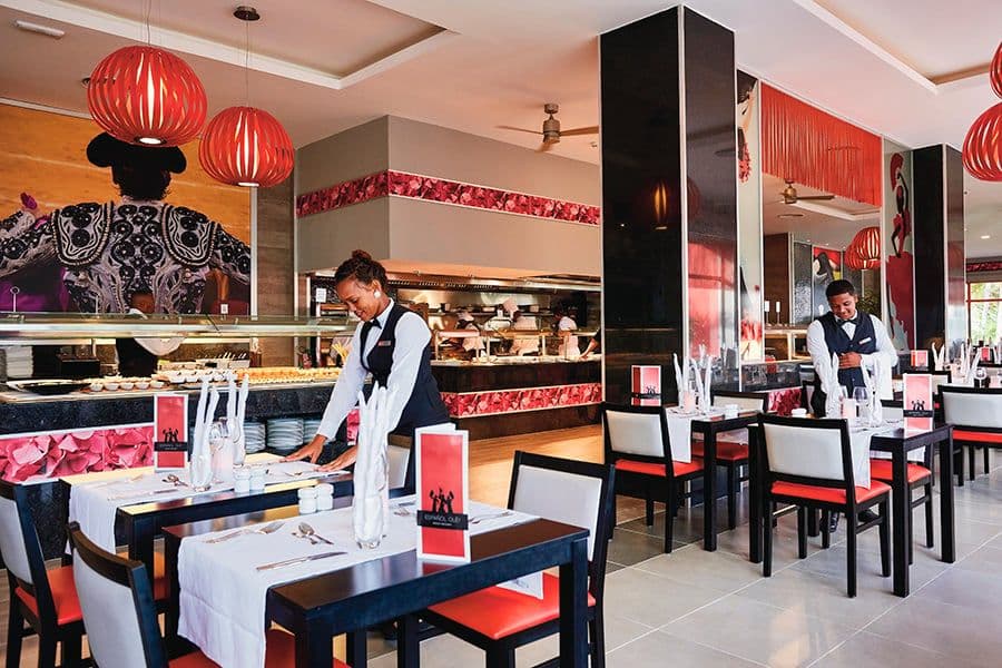 Restaurant at Hotel Riu Bambu