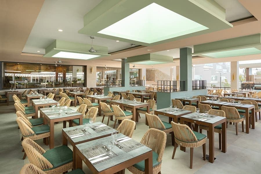 Restaurant at Hotel Riu Buenavista
