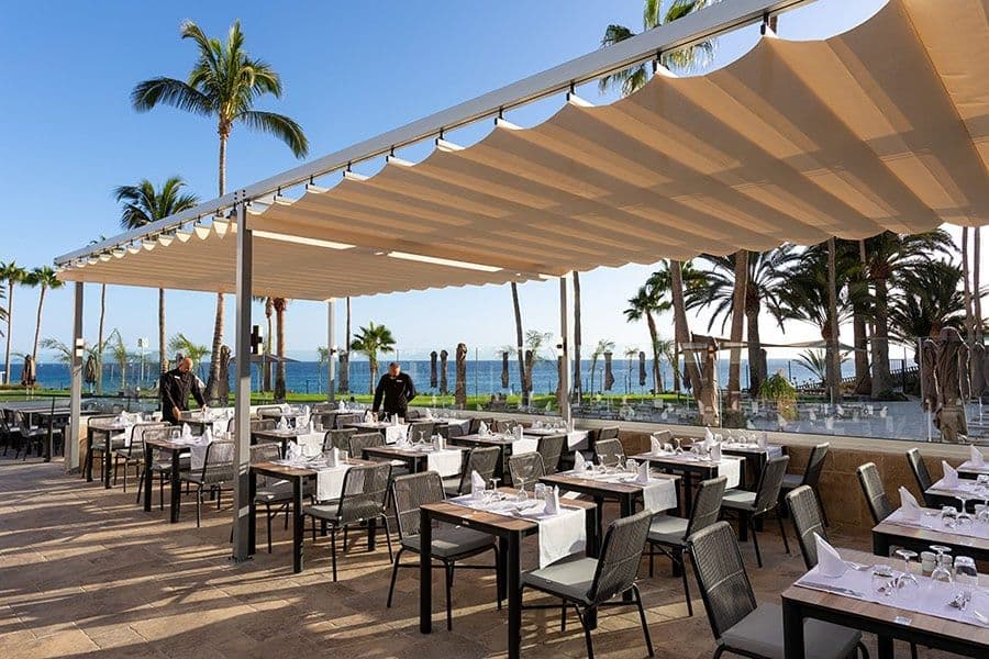 Restaurant at Hotel Riu Calypso