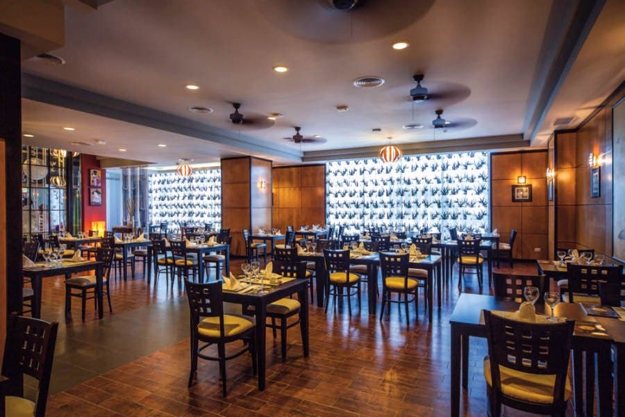 Restaurant at Hotel Riu Cancun