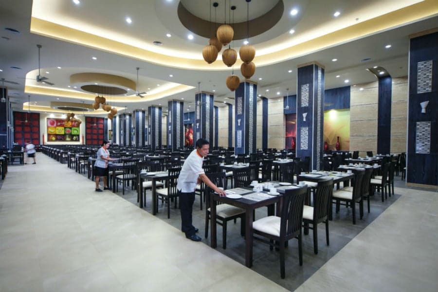 Restaurant at Hotel Riu Cancun