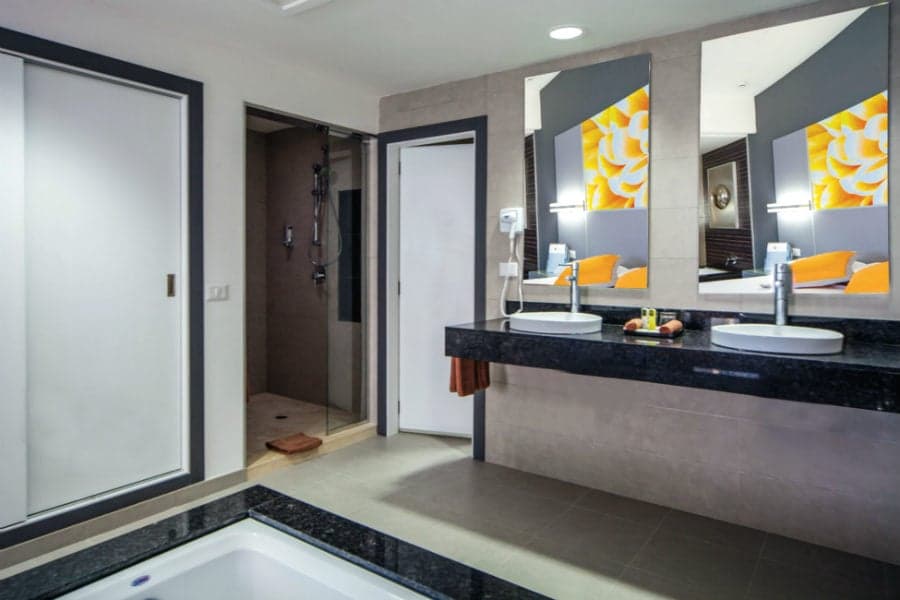 Guest room at Hotel Riu Cancun