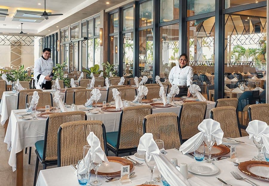 Restaurant at Hotel Riu Caribe