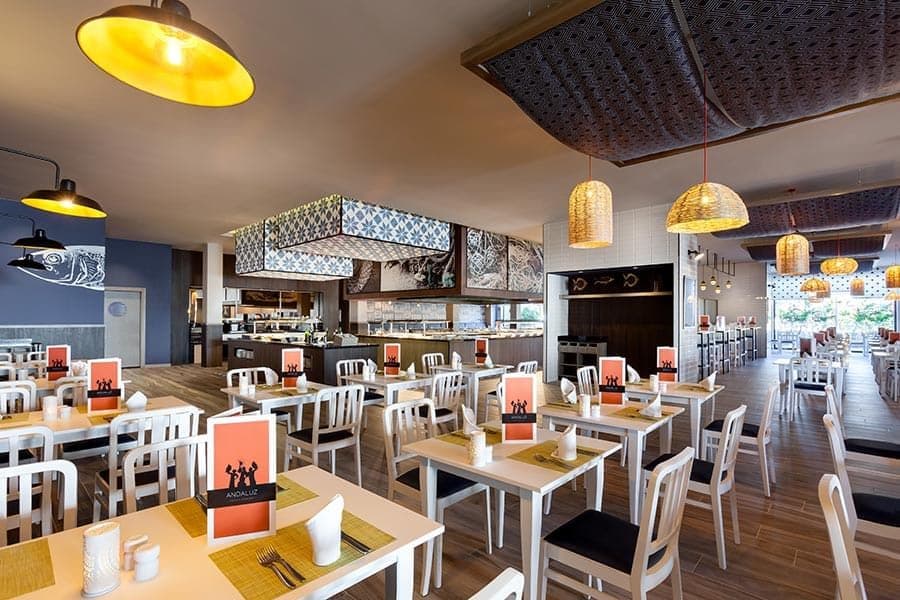 Restaurant at Hotel Riu Chiclana