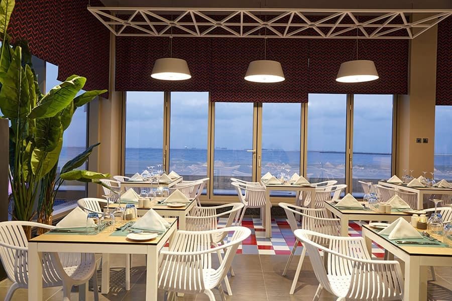 Restaurant at Hotel Riu Dubai