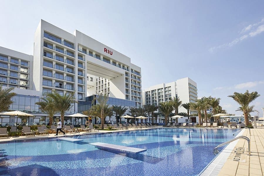 Swimming pool area at Hotel Riu Dubai