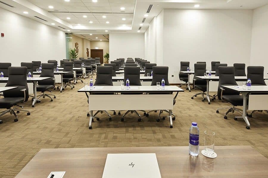 Guest room at Hotel Riu Dubai