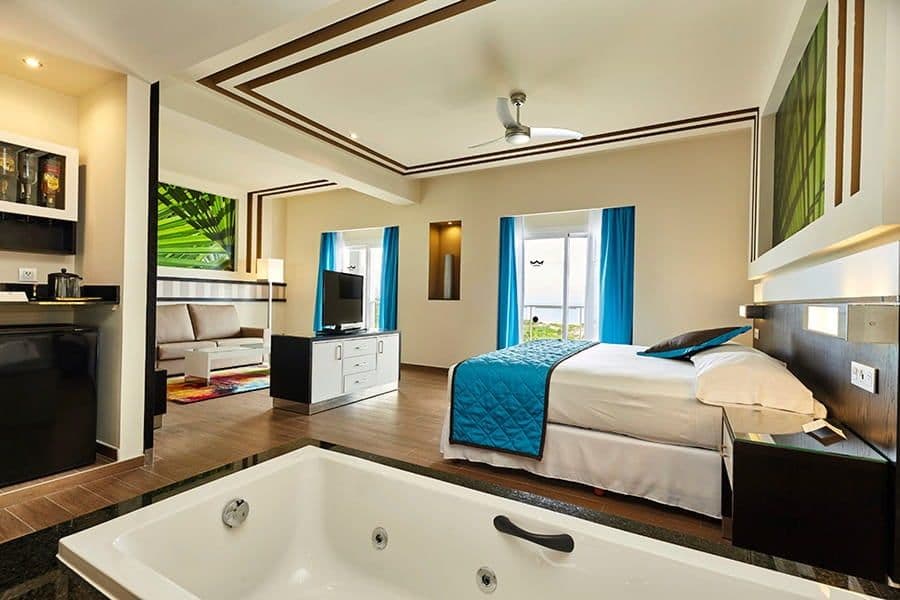 Guest room at Hotel Riu Dunamar