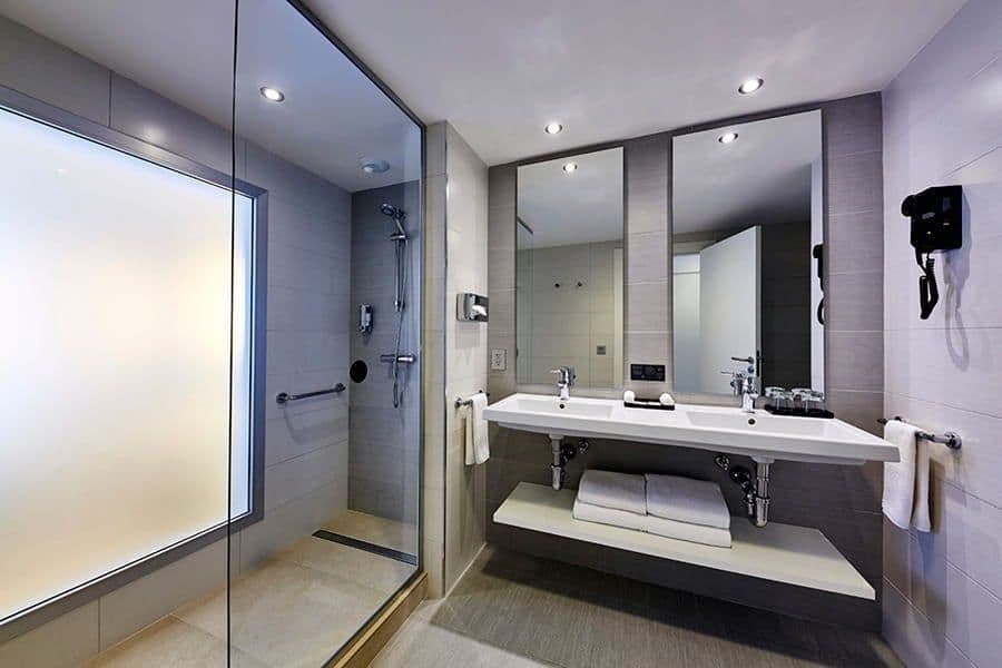 Guest room at Hotel Riu Dunamar