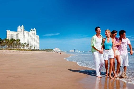 Beach at Hotel Riu Emerald Bay