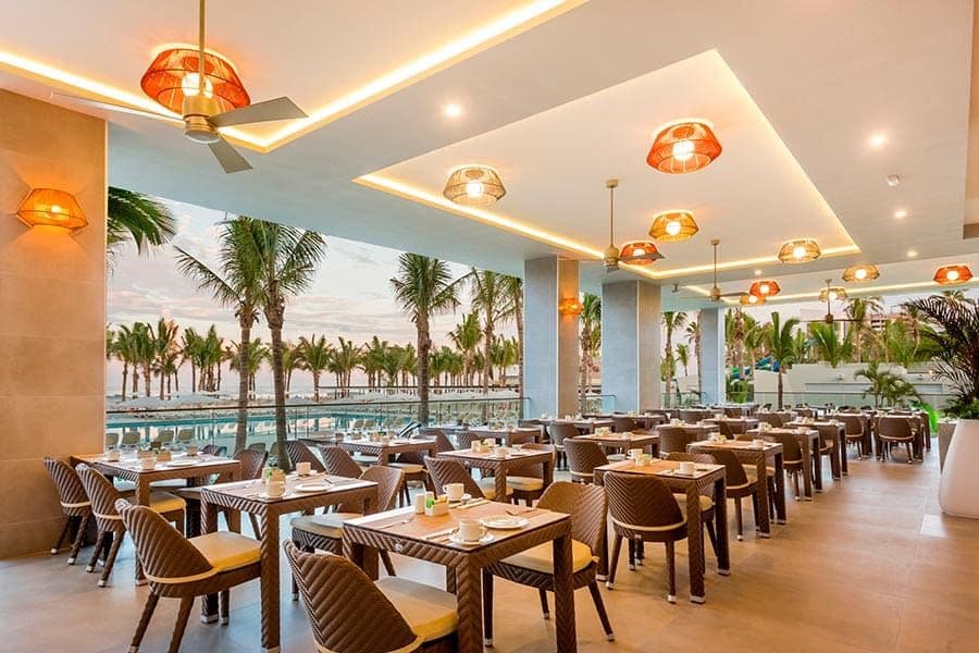 Restaurant at Hotel Riu Emerald Bay