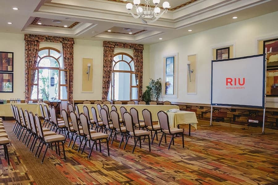 Guest room at Hotel Riu Emerald Bay