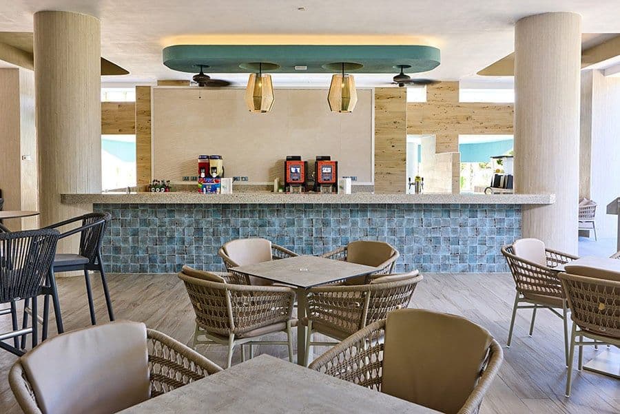 Swimming pool area at Hotel Riu Guanacaste