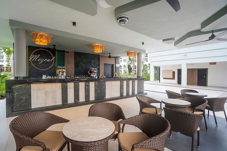 Restaurant at Hotel Riu Jalisco