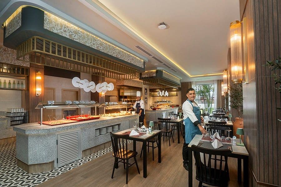 Restaurant at Hotel Riu Jalisco