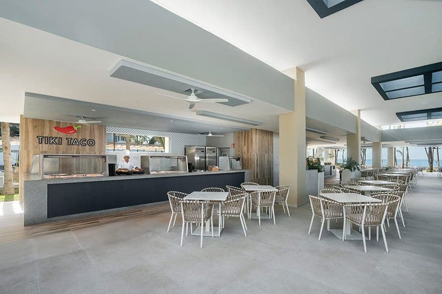 Restaurant at Hotel Riu Jalisco