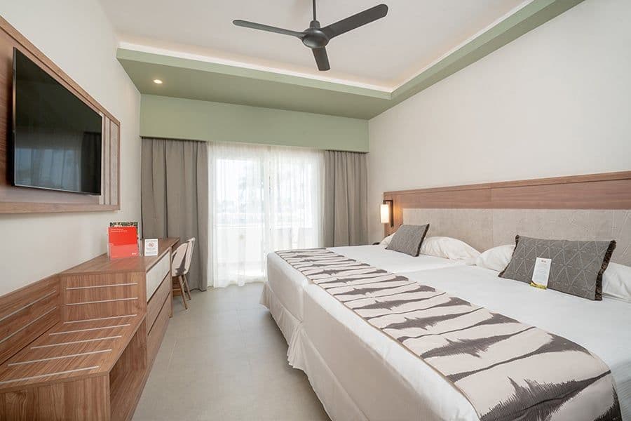 Guest room at Hotel Riu Jalisco