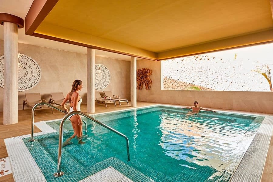 Restaurant at Hotel Riu Jambo