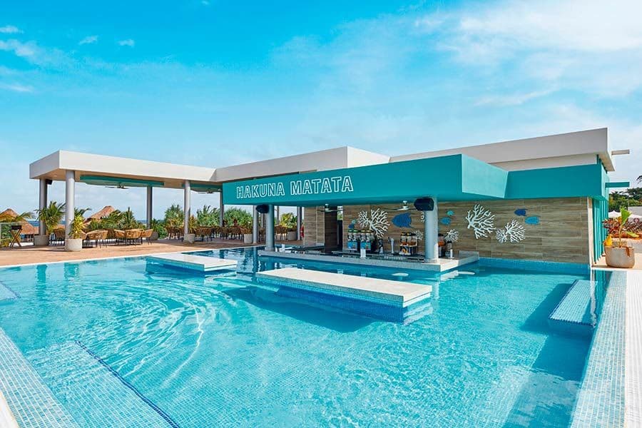 Swimming pool area at Hotel Riu Jambo