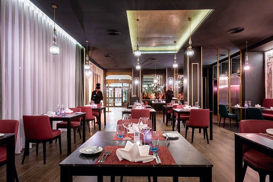 Restaurant at Hotel Riu Karamboa