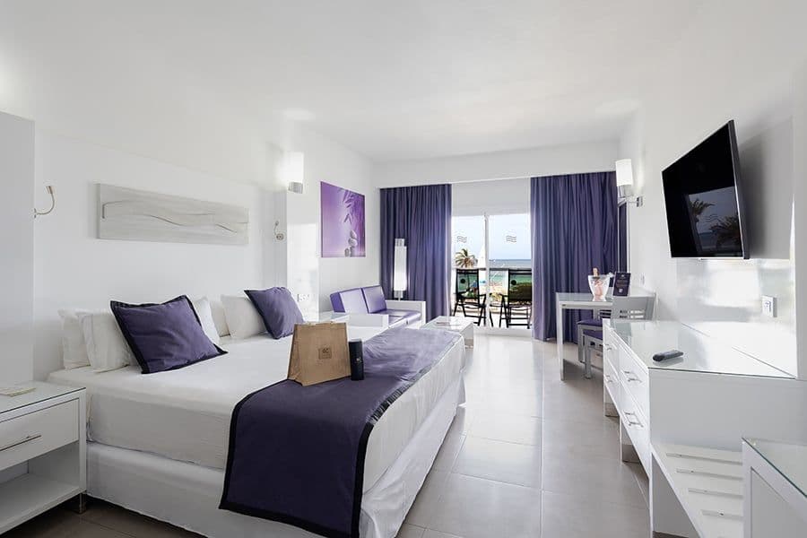 Beach at Hotel Riu Palace Antillas