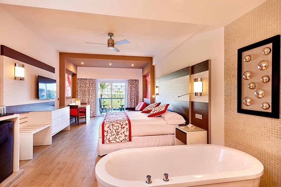 Guest room at Hotel Riu Palace Costa Mujeres