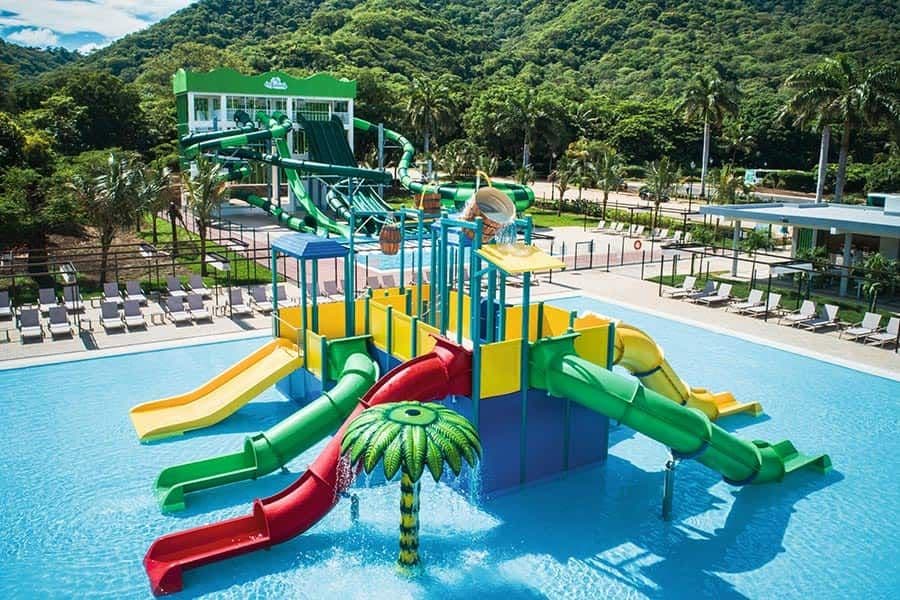 Swimming pool area at Hotel Riu Palace Costa Rica