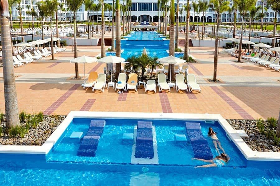 Swimming pool area at Hotel Riu Palace Costa Rica