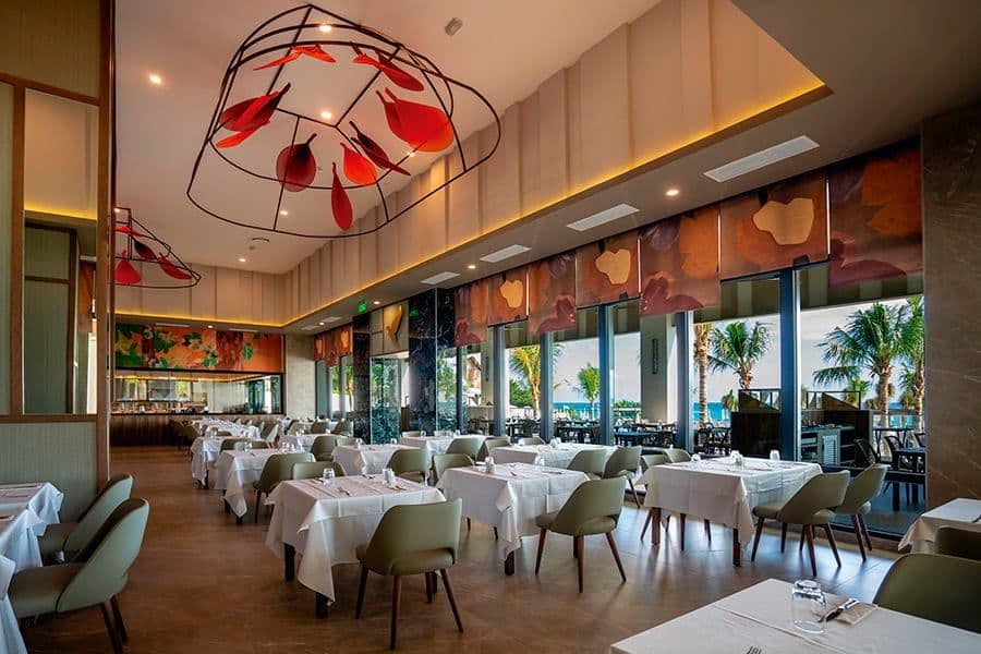 Restaurant at Hotel Riu Palace Kukulkan