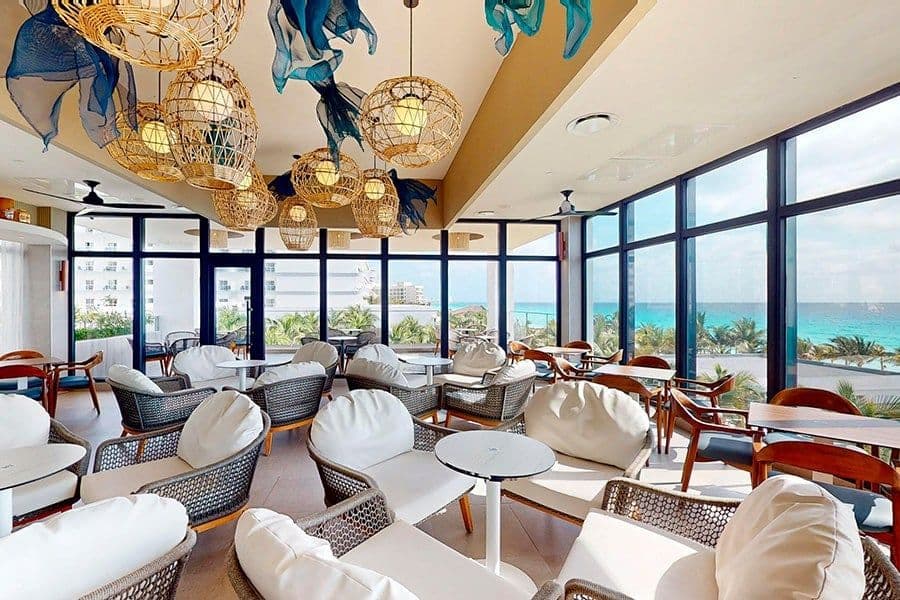 Restaurant at Hotel Riu Palace Kukulkan