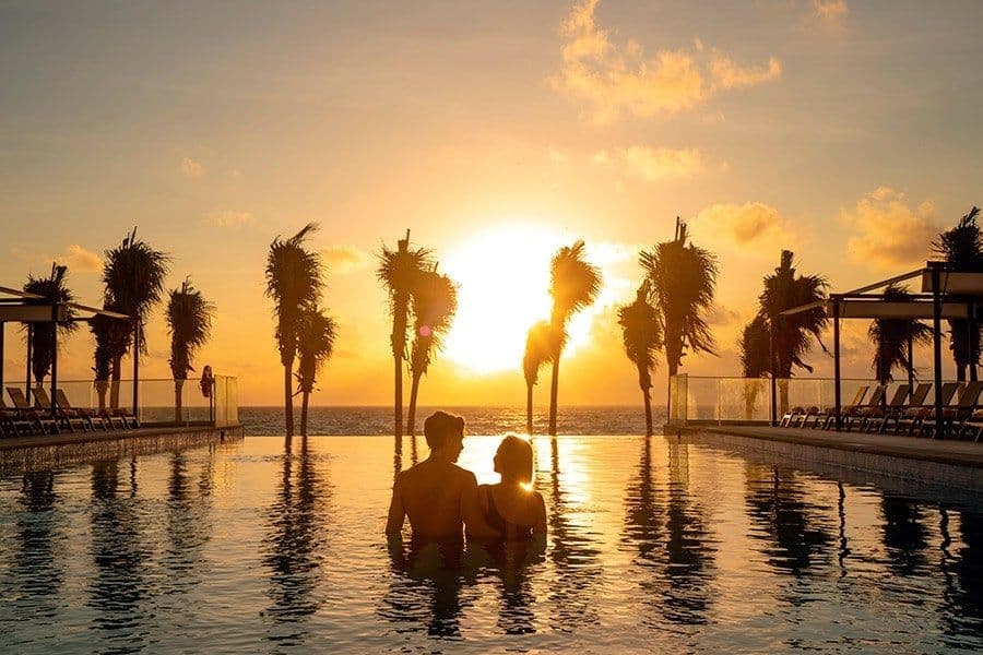 Swimming pool area at Hotel Riu Palace Kukulkan