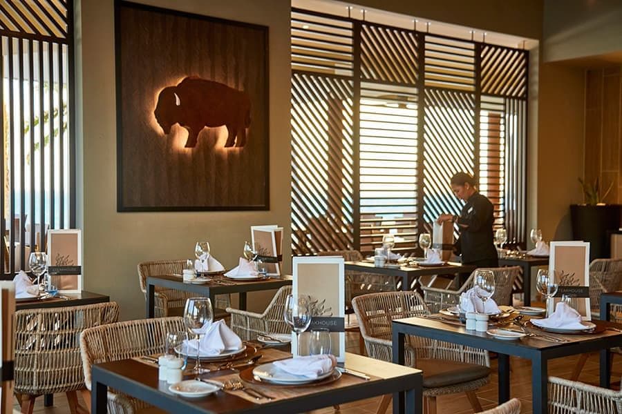 Restaurant at Hotel Riu Palace Maldivas