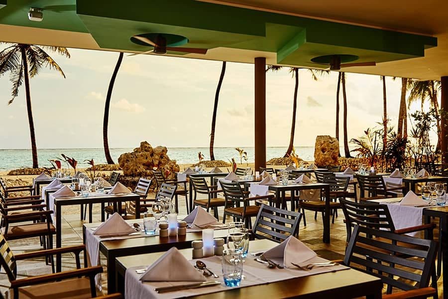 Restaurant at Hotel Riu Palace Maldivas