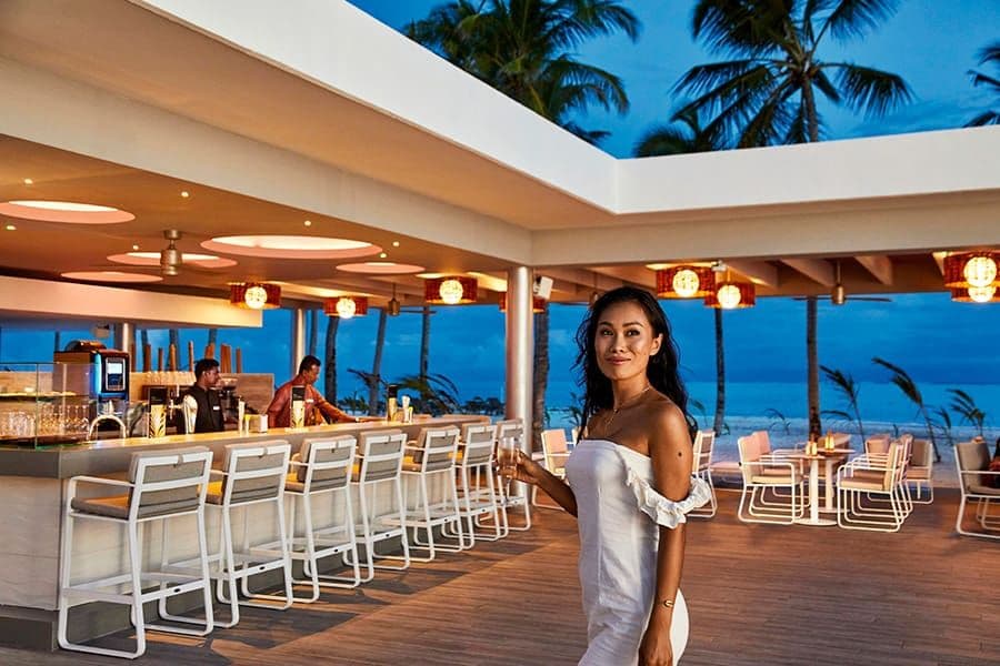 Swimming pool area at Hotel Riu Palace Maldivas